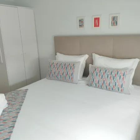 Lugar Dos Avos דירה נאזרה